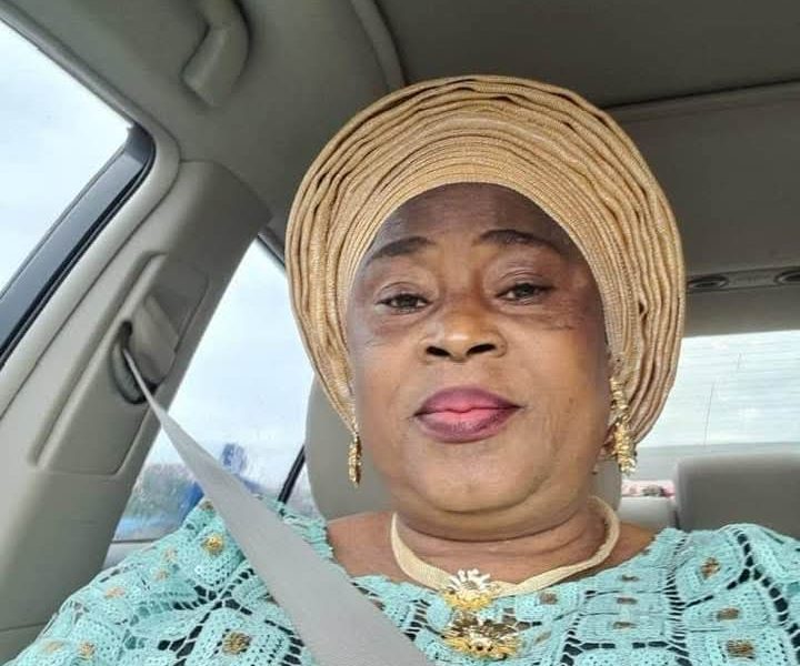 Aare Segelu Celebrates Oyo PDP Women Leader on Her Birthday