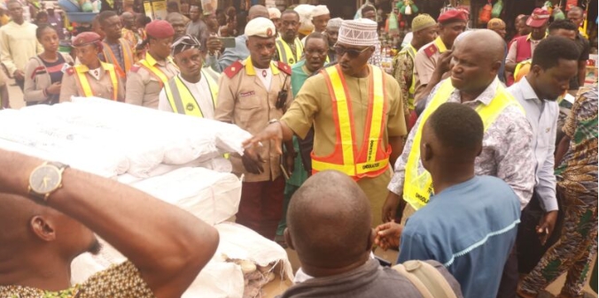 OYRTMA Issues Last Warning To RoadSide Traders At Ogunpa Market OYRTMA Issues Last Warning To RoadSide Traders At Ogunpa Market