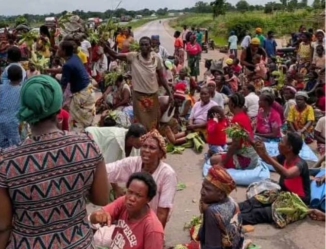 Tinubu’s Wife’s N1bn Donation Stirs Protest Among IDPs In Benue