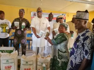 OYSADA Distributes Farm Inputs To Farmers In Oluyole, Lagelu, Akinyele, Ibadan North East, Others.