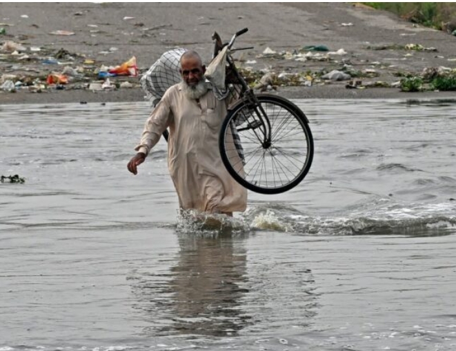 Monsoon Rains Kill Over 400 In Pakistan, Sweep Away Villages