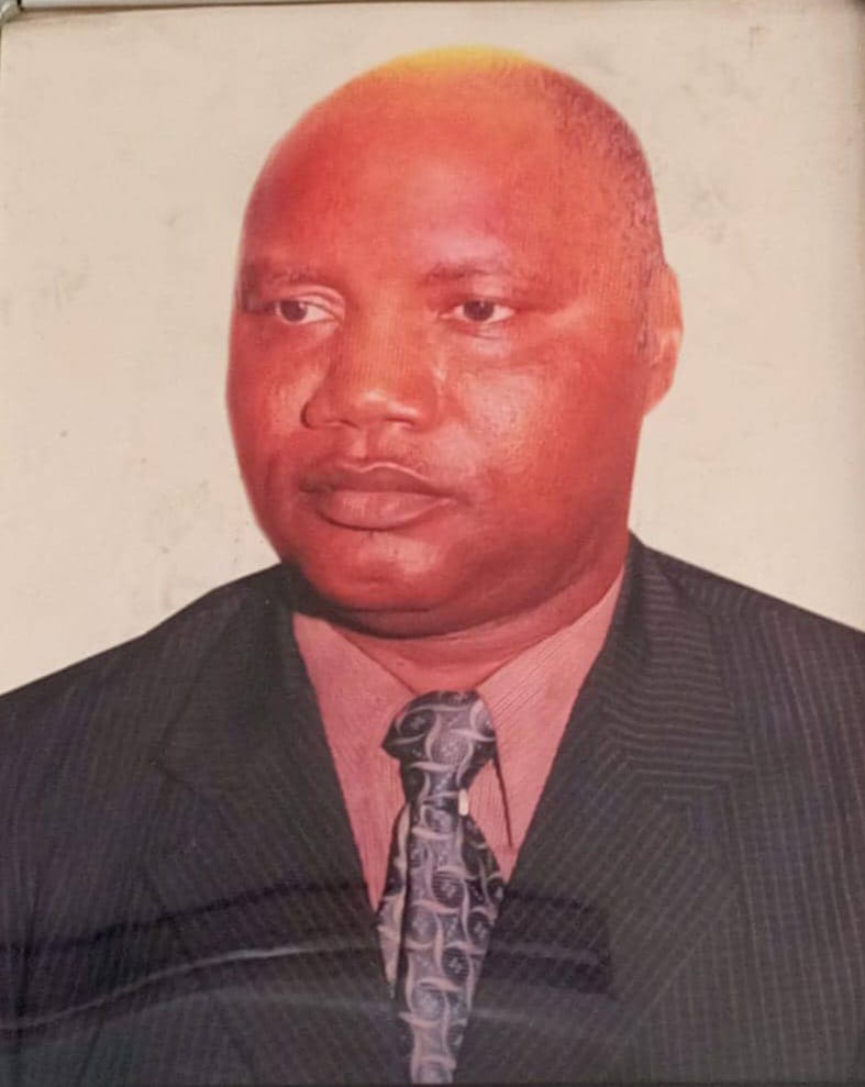 VICTOR OLAWALE ARAOLUWA AKOMOLAFE 1956 – 2023 VICTOR OLAWALE ARAOLUWA AKOMOLAFE 1956 – 2023