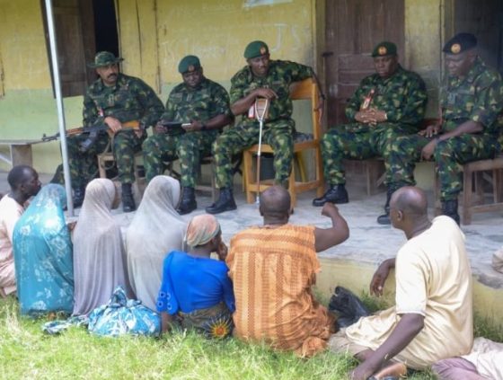 (PHOTOS): Nigerian Army Troops Of 2 Div Secure Release Of 9 Kidnapped Victims