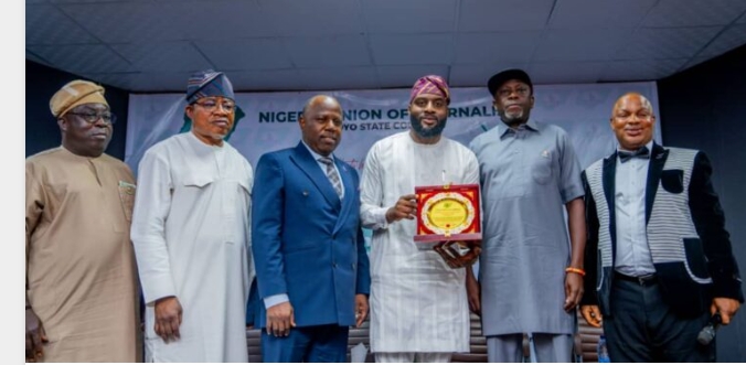 NUJ Honours Oyo Speaker, Ogundoyin With Outstanding Legislative Leadership Award