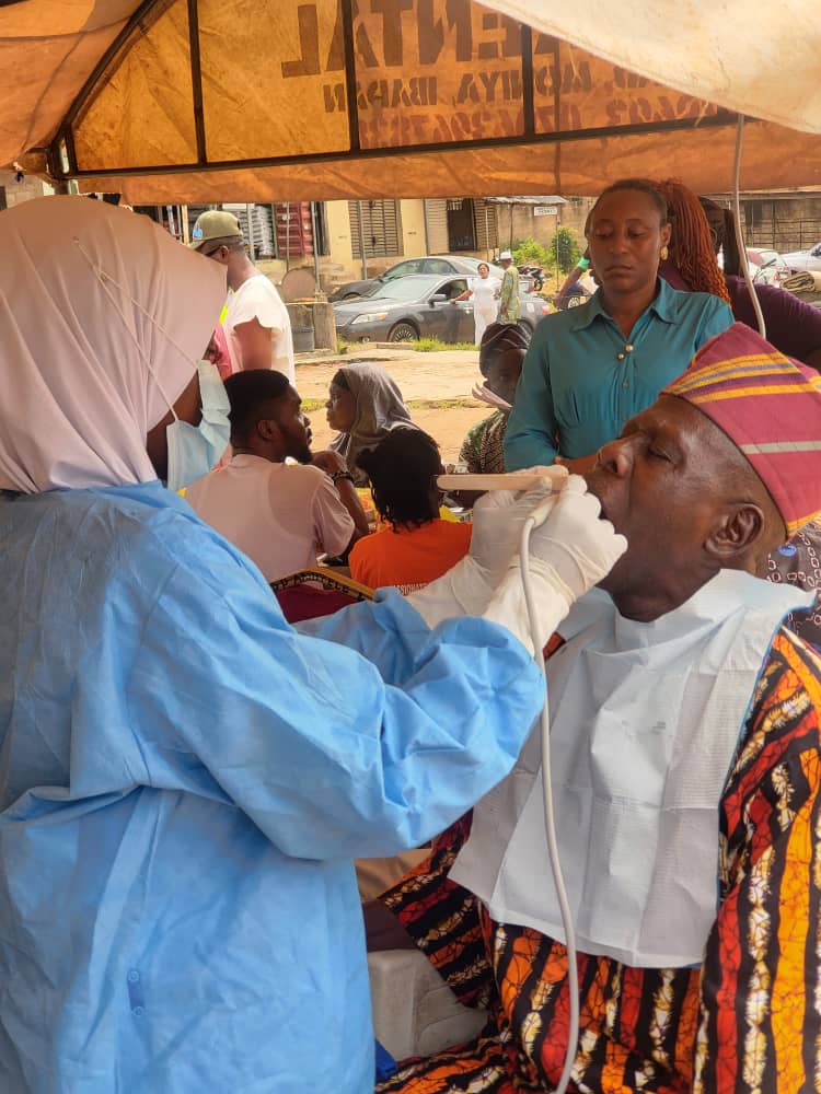 Amuda Hafeez Kingsway Splashes Millions On Akinyele Mega Health Outreach •••Mobilises 58 Medical Experts For Over 1,000 Residents