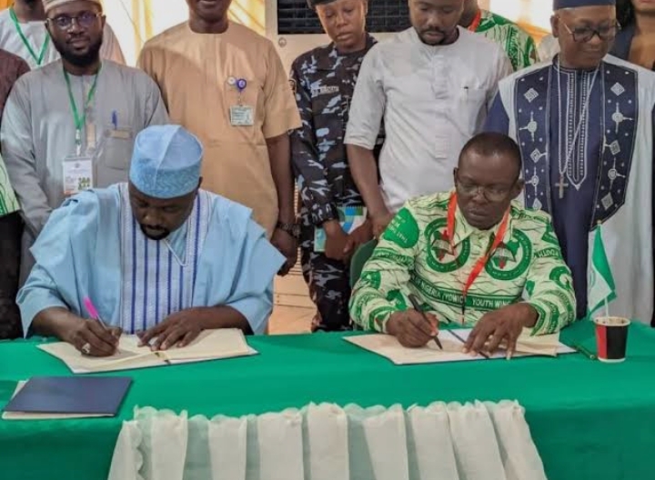 2027: Christian, Muslim Youths Sign Peace Agreement in Abuja